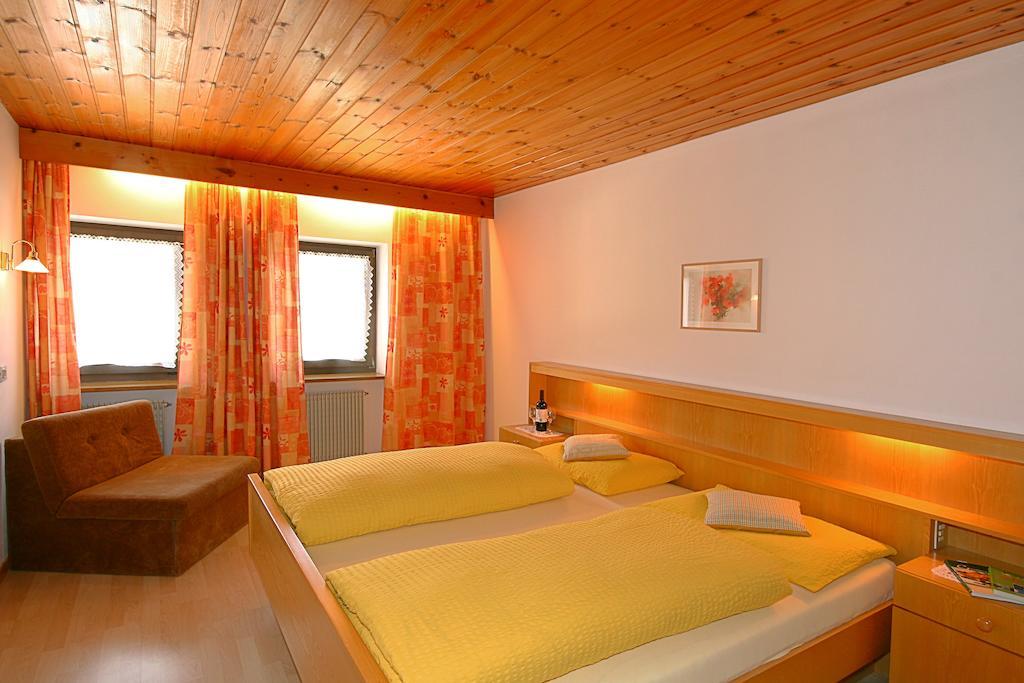 Ferienwohnungen Bulandhof Olang Room photo